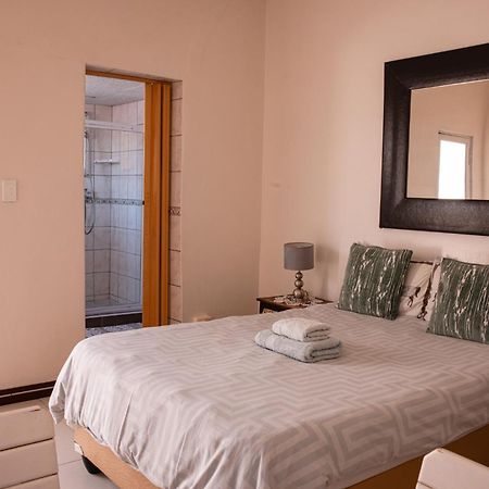 Emerald Bed&Breakfast Windhoek Exterior foto
